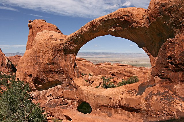 arches national park | best helicopter rides for couples in the US
